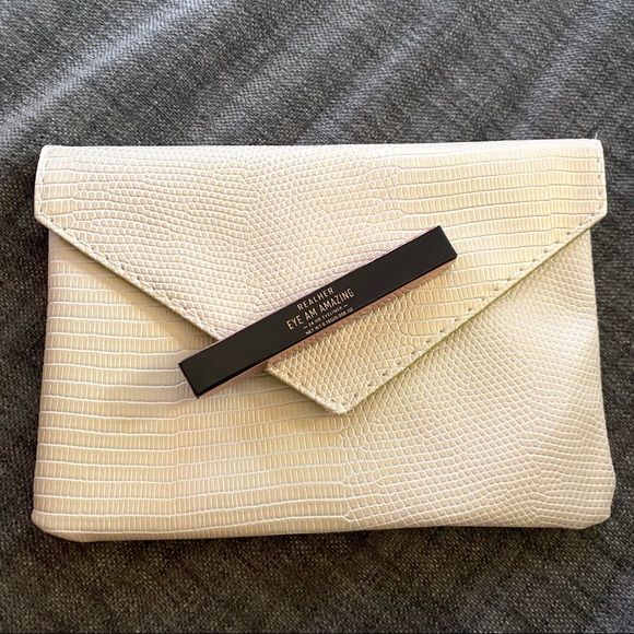 🍄5 x Real Her EYE Am Amazing 24 Hour Eyeliner Black Travel Size - Picture 8 of 8